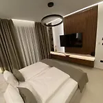 Pearl Garden