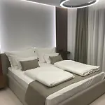 Pearl Garden 아파트 *